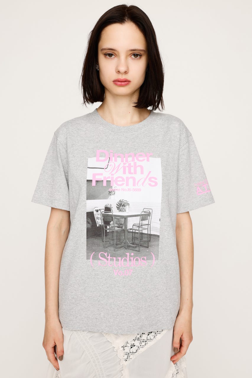 SLY スライ PHOTO PRINT COMPACT Tシャツ FRONT PRINT COMPACT Tシャツ(506616096) | スライ(SLY) - d fashion