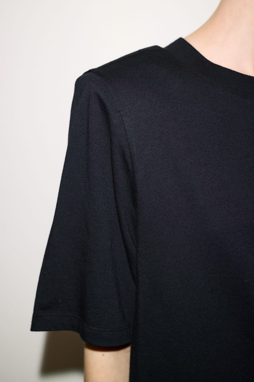 【THROW】PADDED HALF SLEEVE Tシャツ BLK FREE