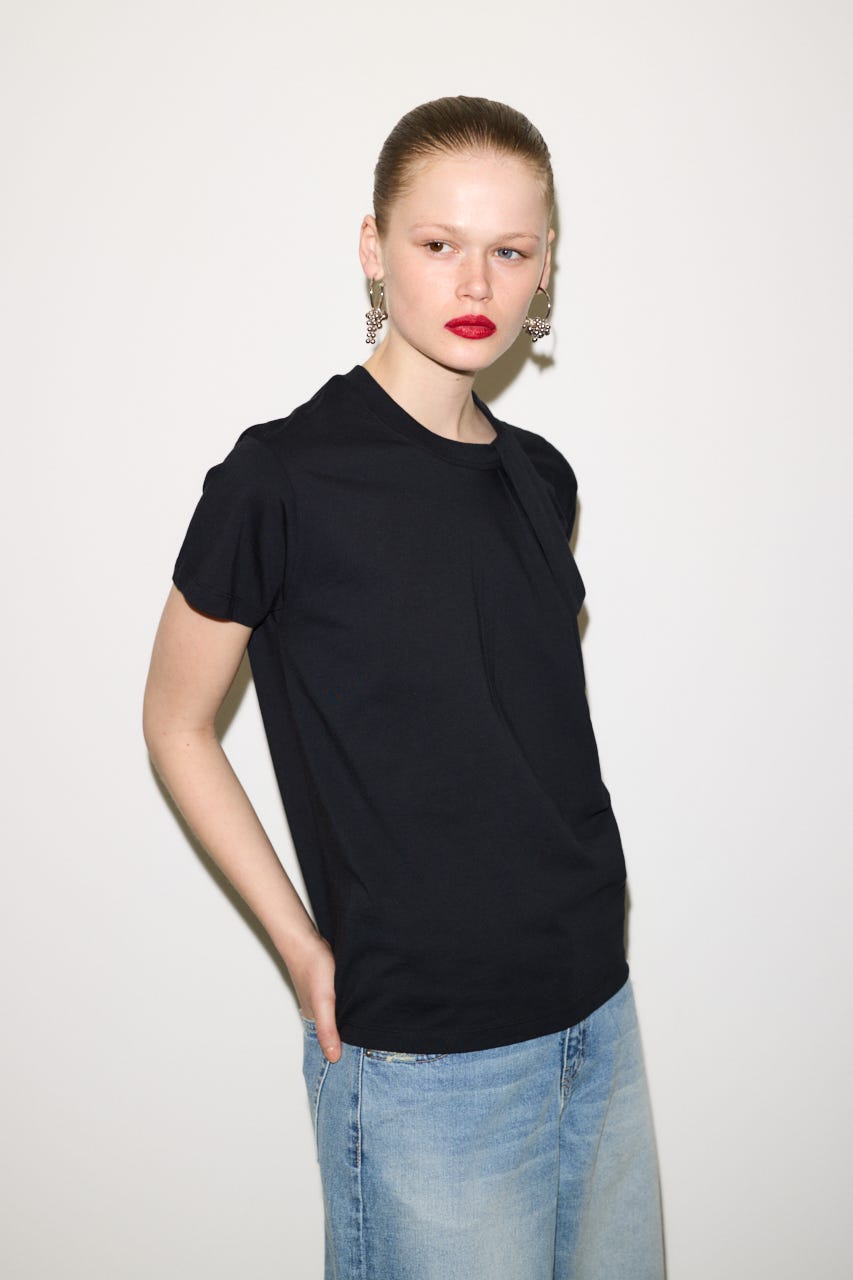 【THROW】TWIST ASYMMETRY トップス BLK FREE