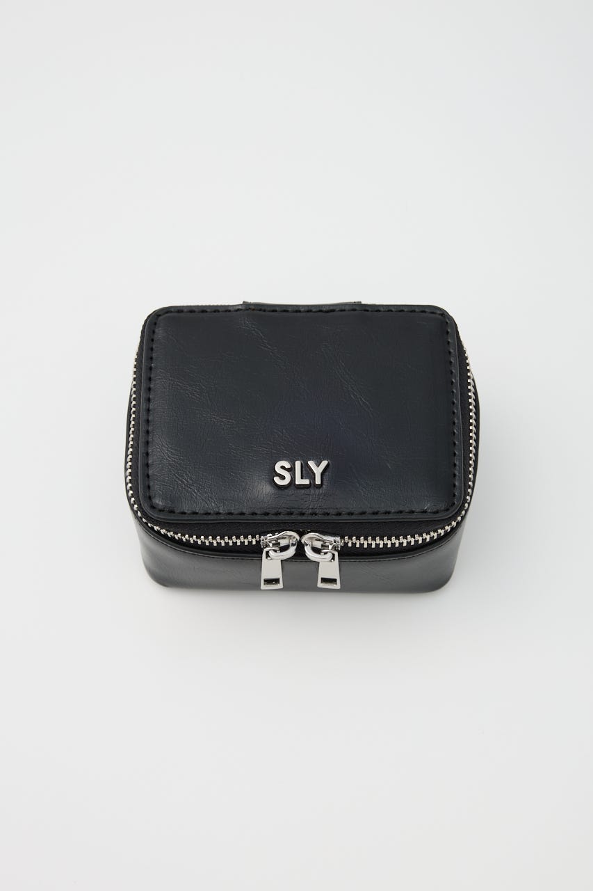 SQUARE MINI ポーチ BLK FREE