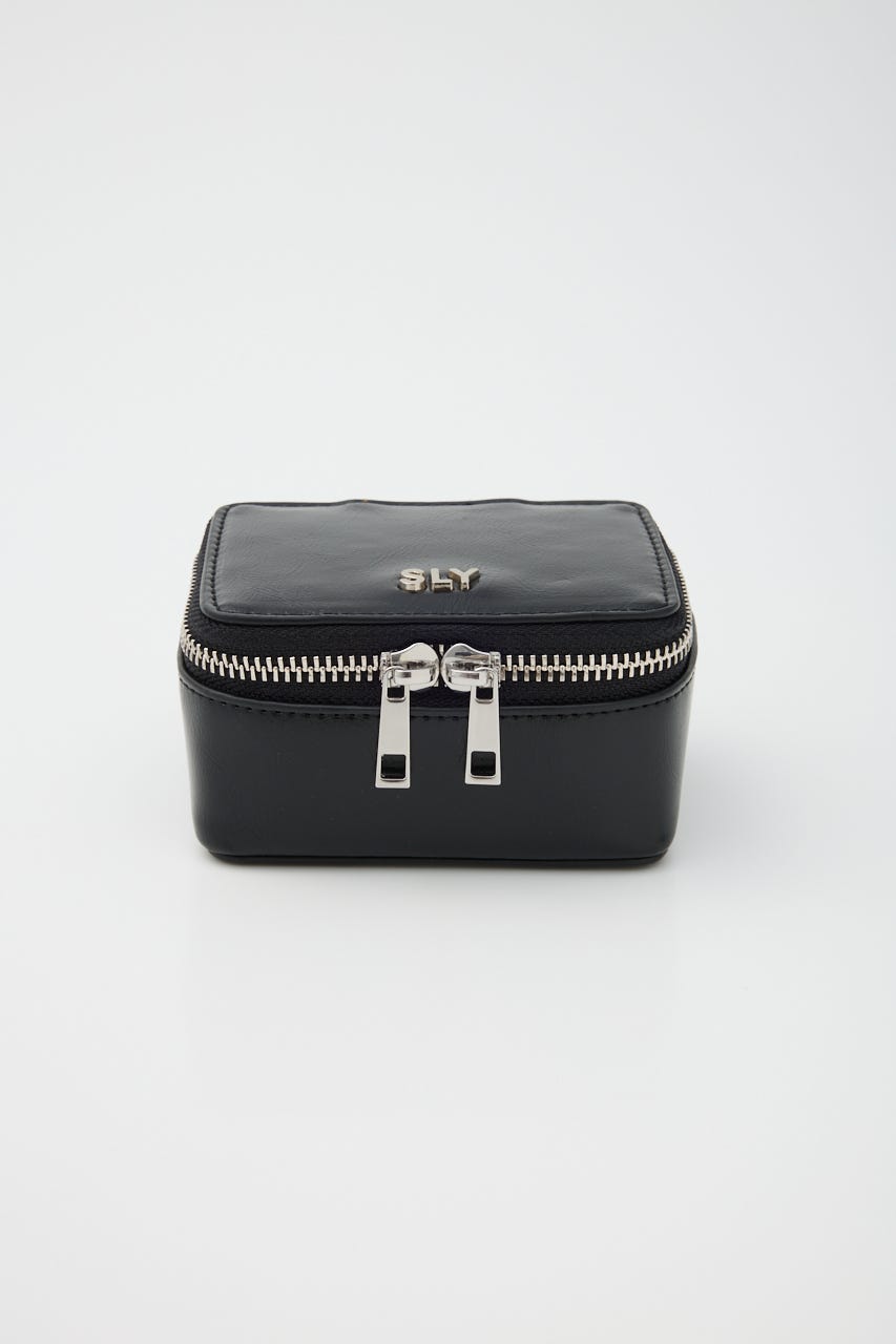 SQUARE MINI ポーチ BLK FREE