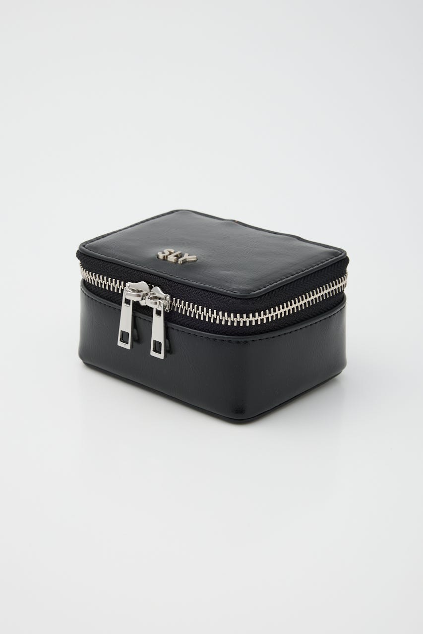 SQUARE MINI ポーチ BLK FREE