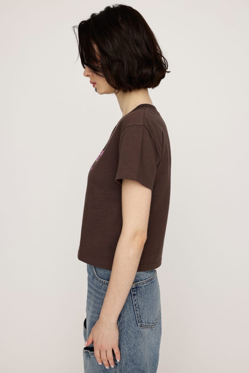 COMPACT LOGO Tシャツ BRN FREE