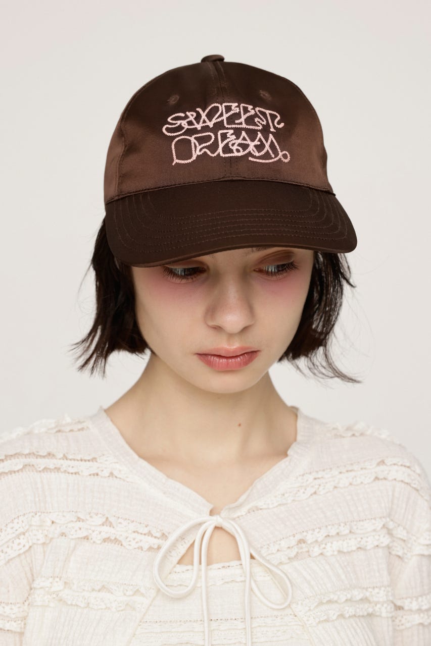 FRONT LOGO SATIN キャップ BRN FREE