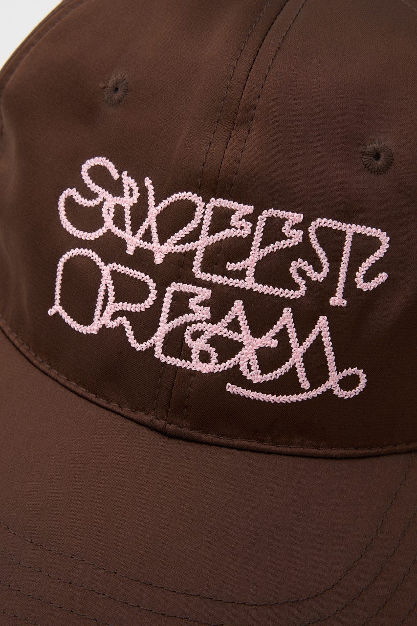 FRONT LOGO SATIN キャップ BRN FREE
