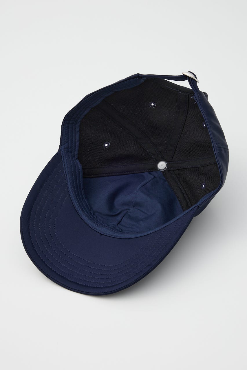 FRONT LOGO SATIN キャップ NVY FREE