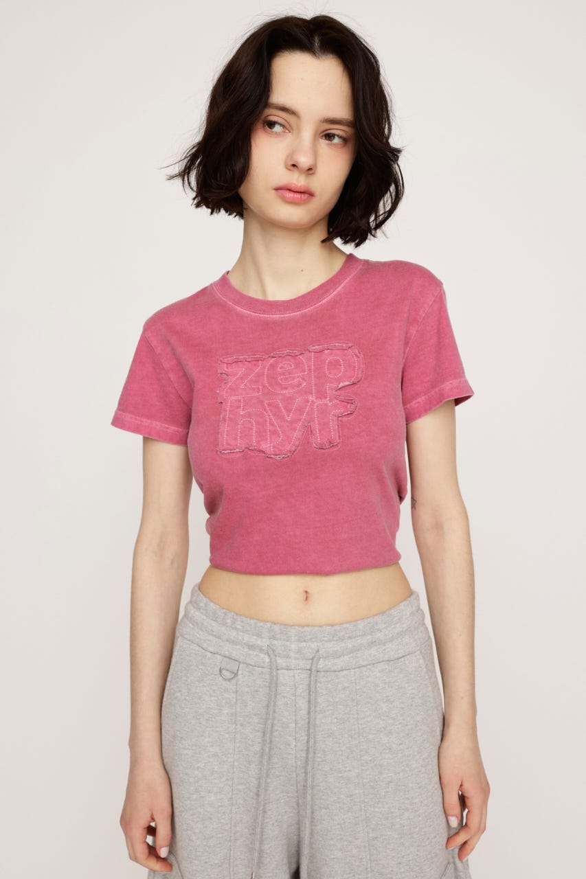 PATCH LOGO COMPACT Tシャツ RED FREE