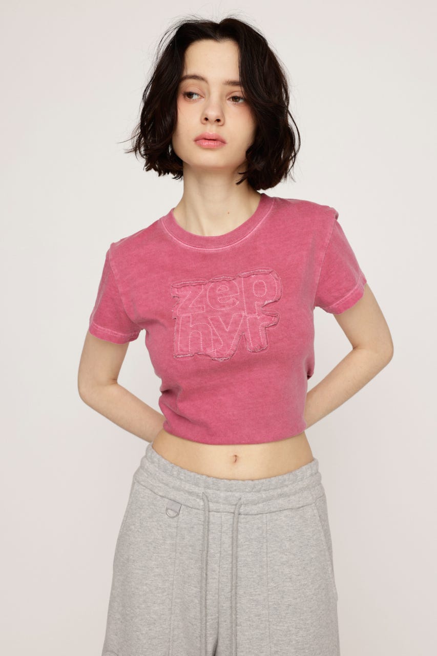 PATCH LOGO COMPACT Tシャツ RED FREE