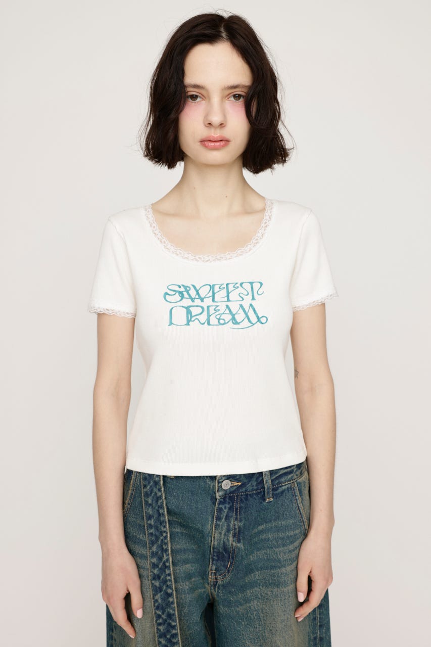 専用です！sheller シェリエ　shéTシャツ　Tシャツ　トップス　ロゴ 専用です！sheller シェリエ shéTシャツ Tシャツ トップス ロゴ