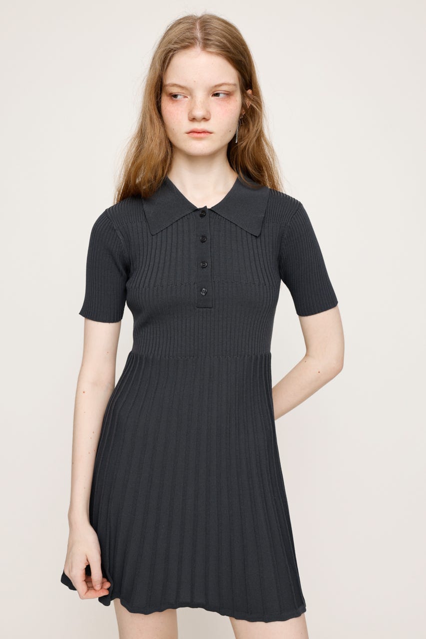 PLEATS PLEASE プリーツ　半袖　ワンボタン プリーツプリーズPLEATS PLEASE プリーツ襟着脱半袖ポロシャツ