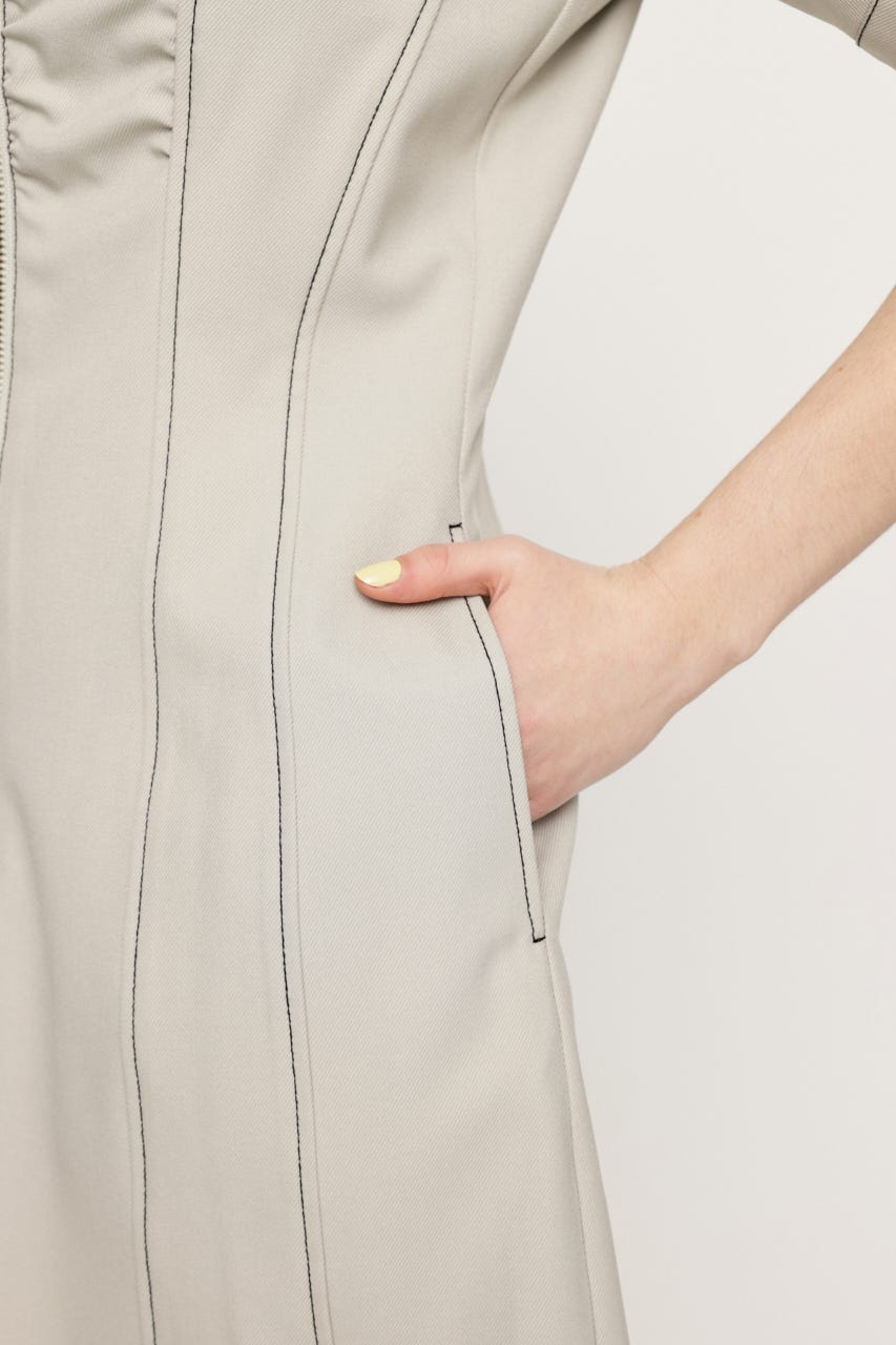 FRONT ZIP GATHER ショートワンピース IVOY 1