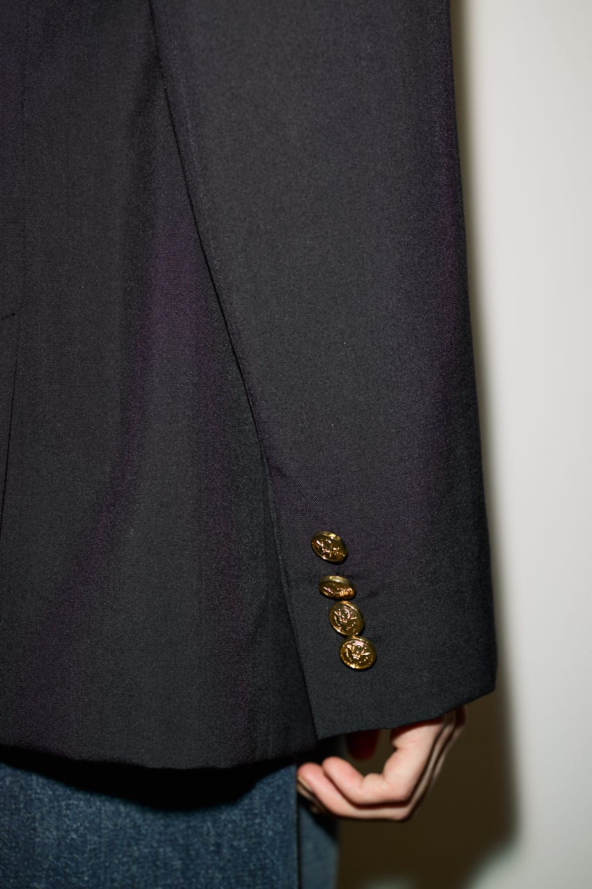 【AW PRE ORDER 第2弾】【THROW】PEAKED LAPEL TAILOR ジャケット BLK FREE