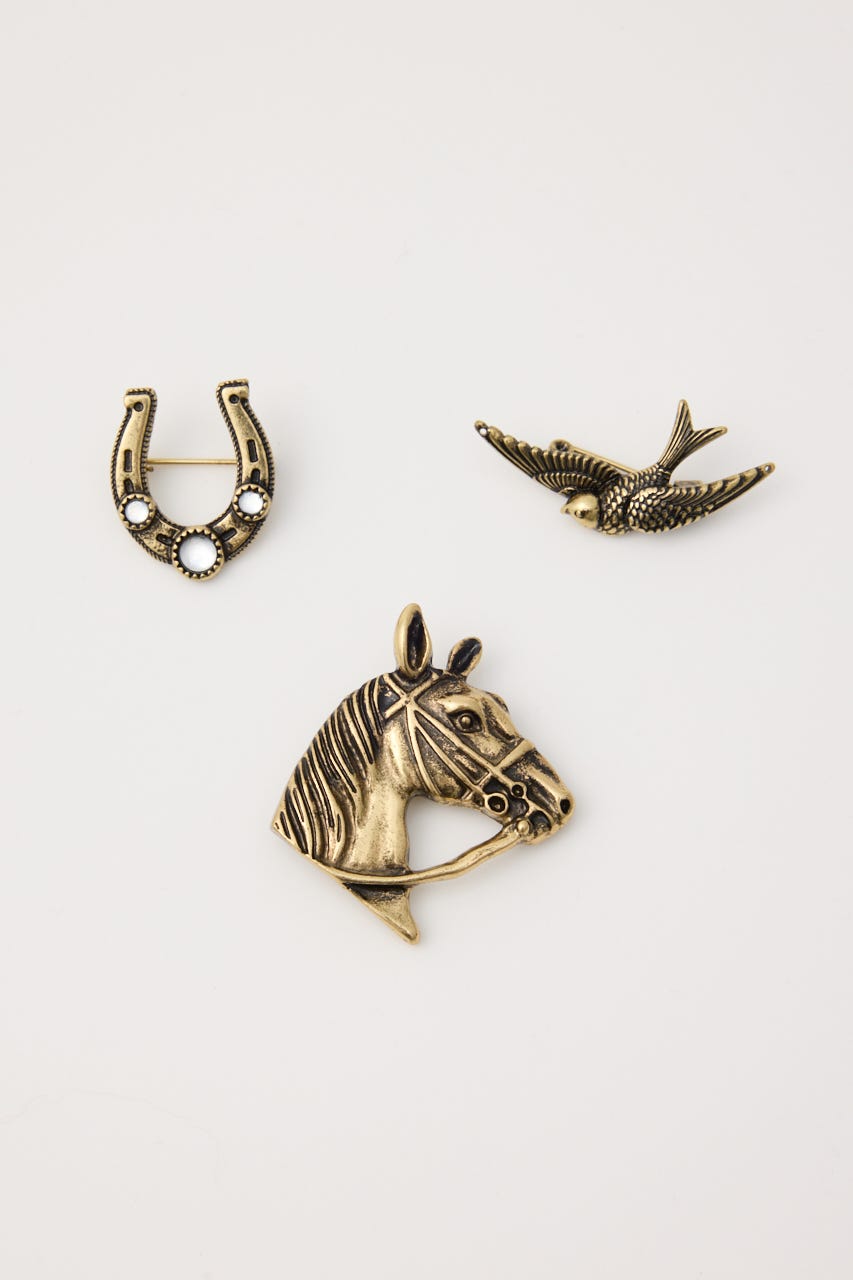 MOTIF BROOCH SET GLD FREE