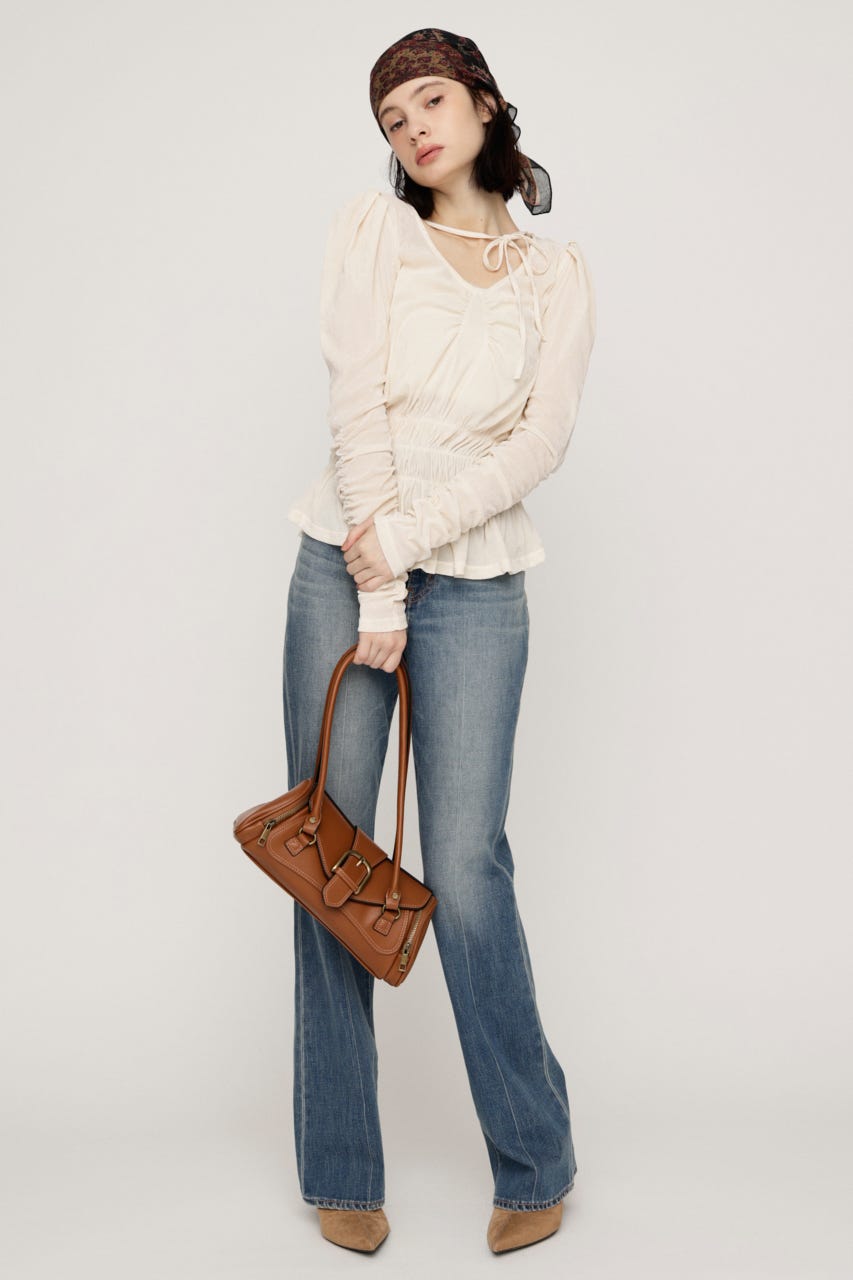 【AW PRE ORDER 第2弾】SHEER VELOUR SHIRRING トップス IVOY FREE