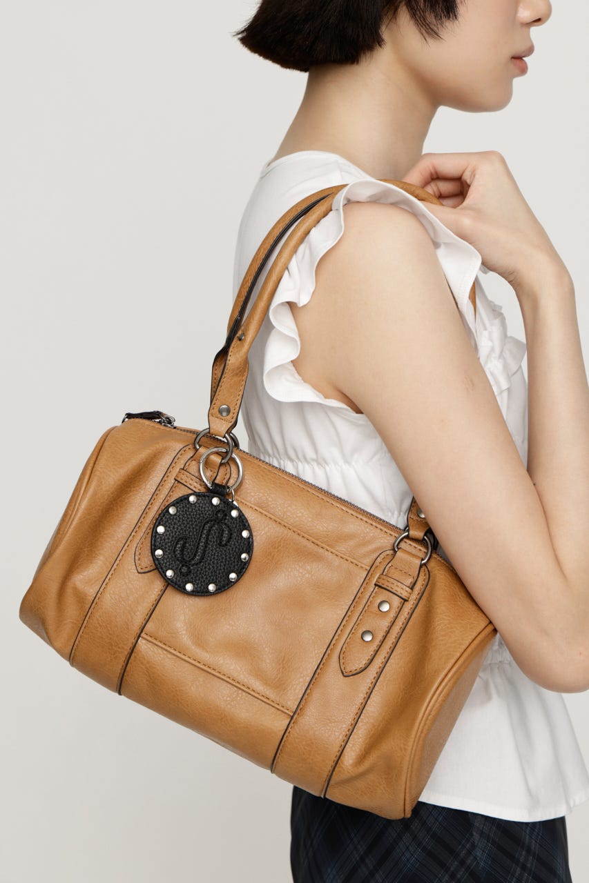 S.STUDS CHARM BLK FREE