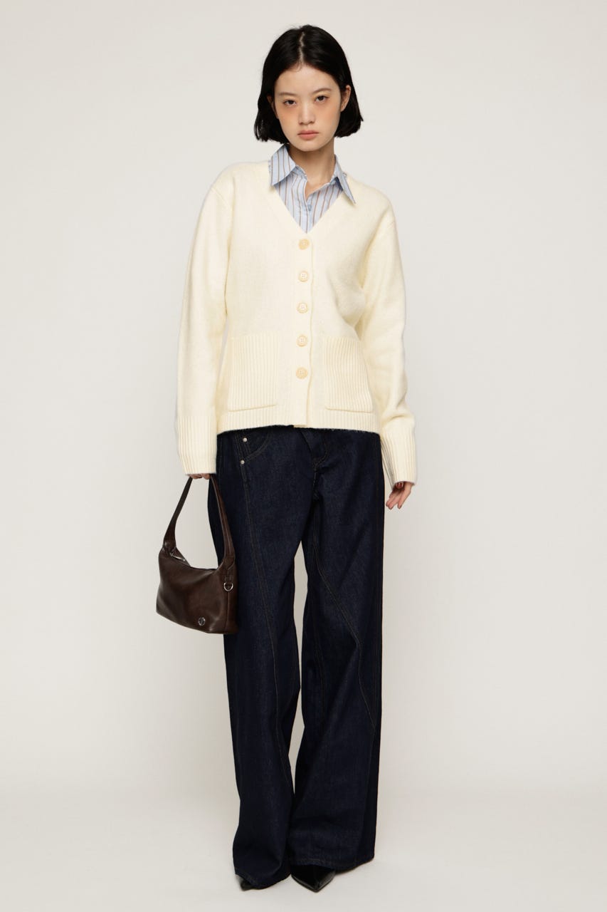 V NECK BUTTON カーディガン IVOY FREE