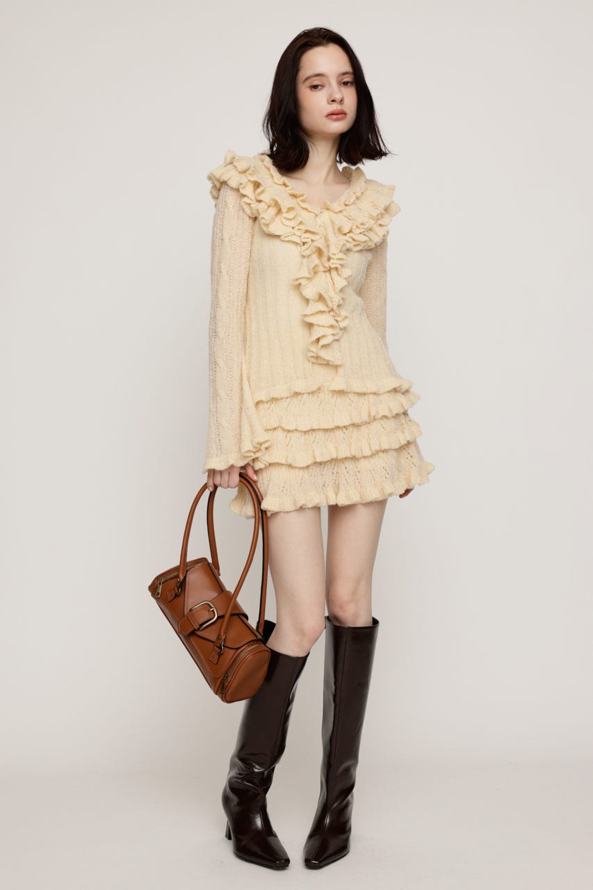 BOUCLE FRILLED トップス IVOY FREE