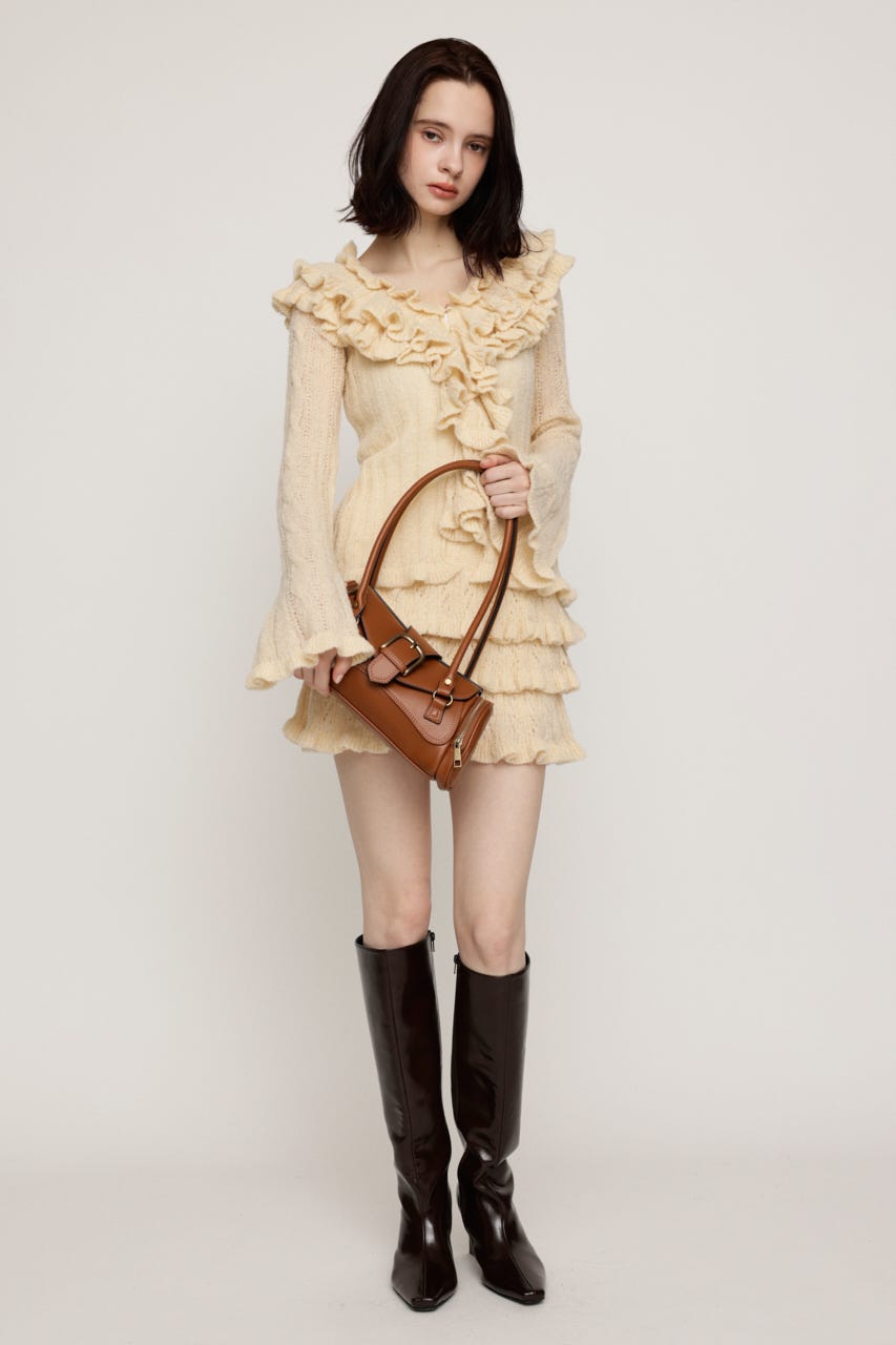 BOUCLE FRILLED トップス IVOY FREE