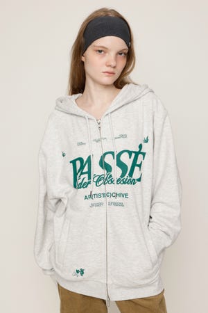 2 SIZE LOGO HOODIE