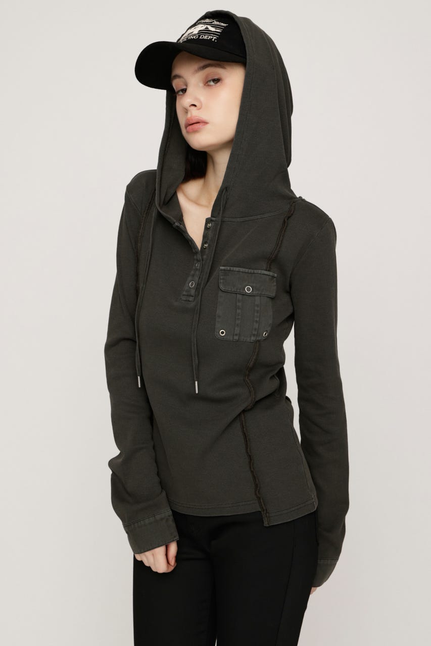 HENLEY HOOD トップス KHA FREE