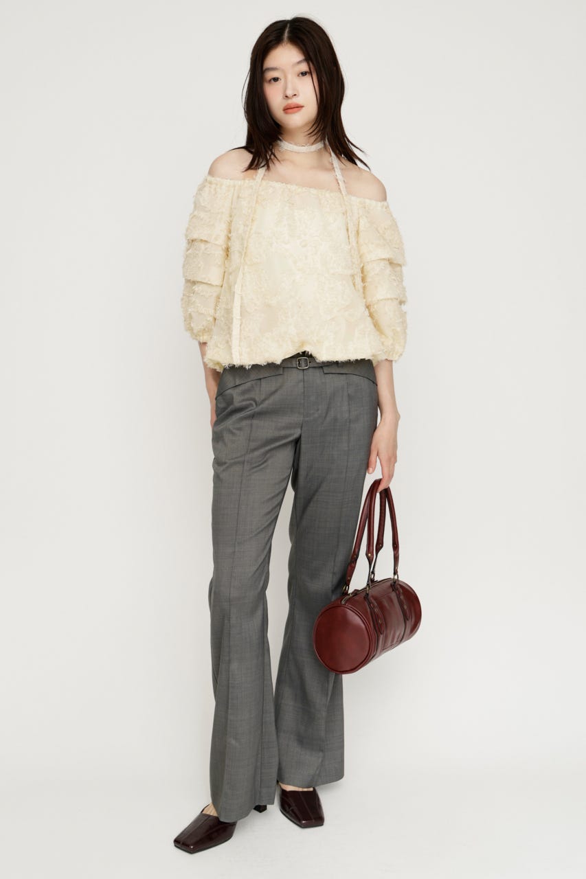 TUCK SLEEVE OFFSHOULDER トップス IVOY FREE
