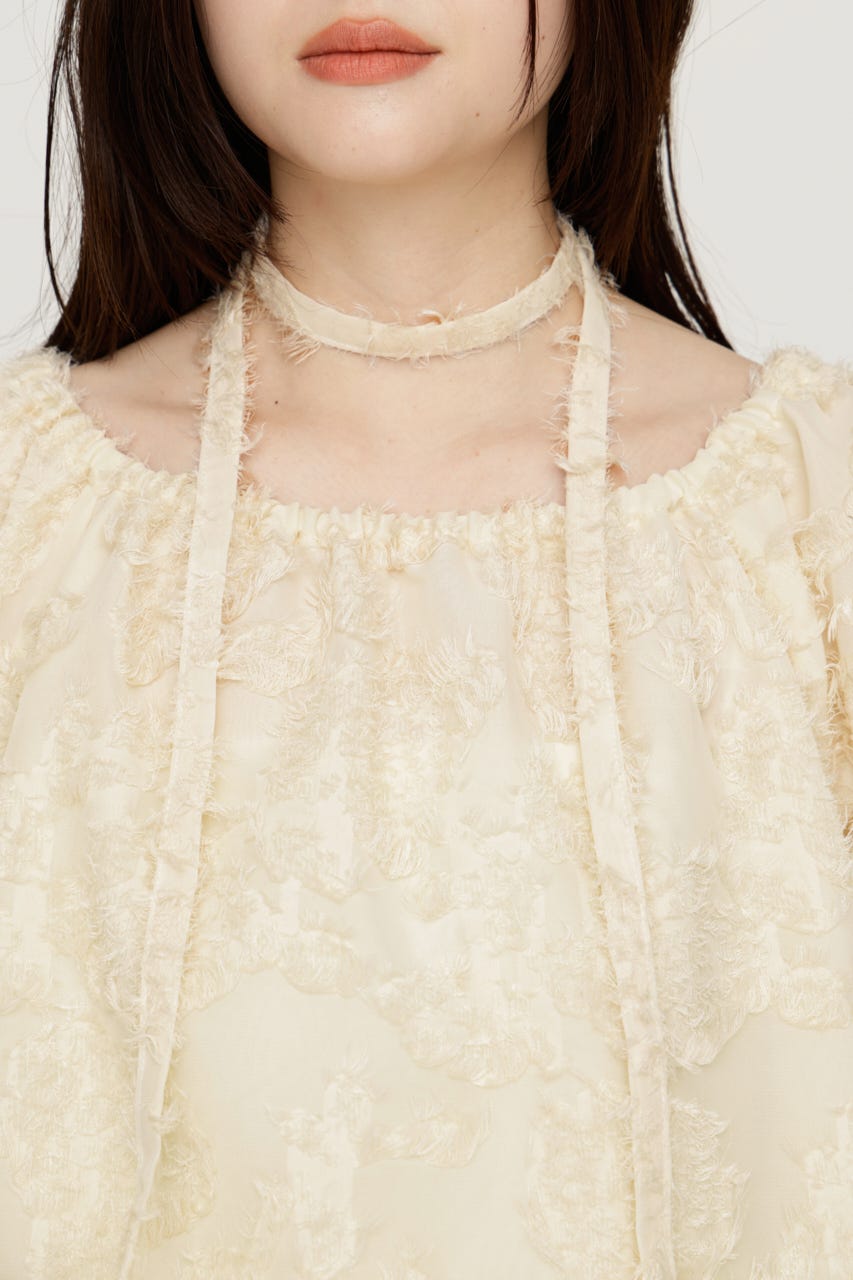 TUCK SLEEVE OFFSHOULDER トップス IVOY FREE
