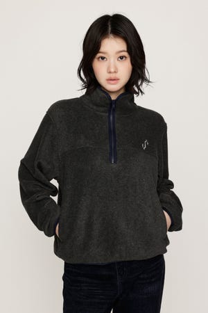 FLEECE STAND トップス