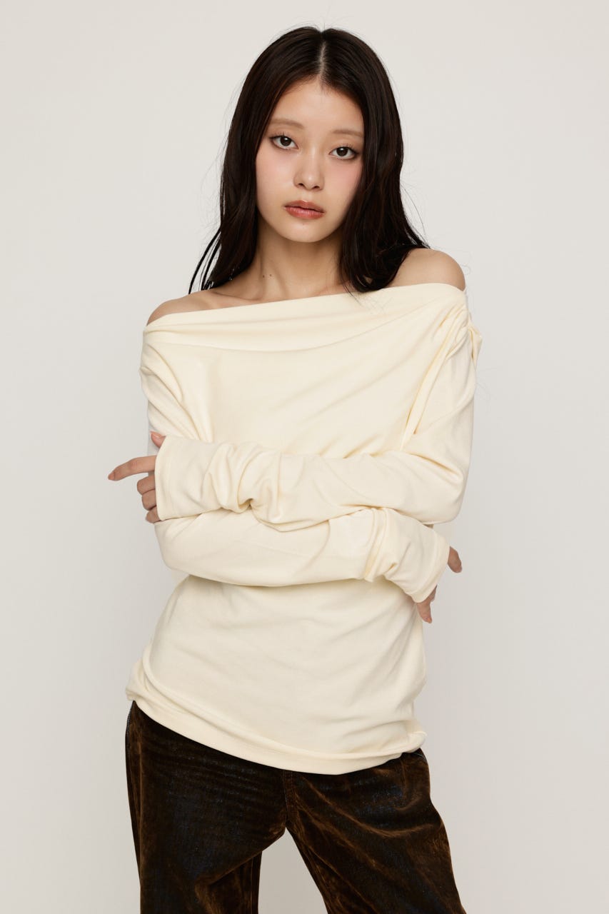 ASYMMETRY OFFSHOULDER トップス IVOY FREE