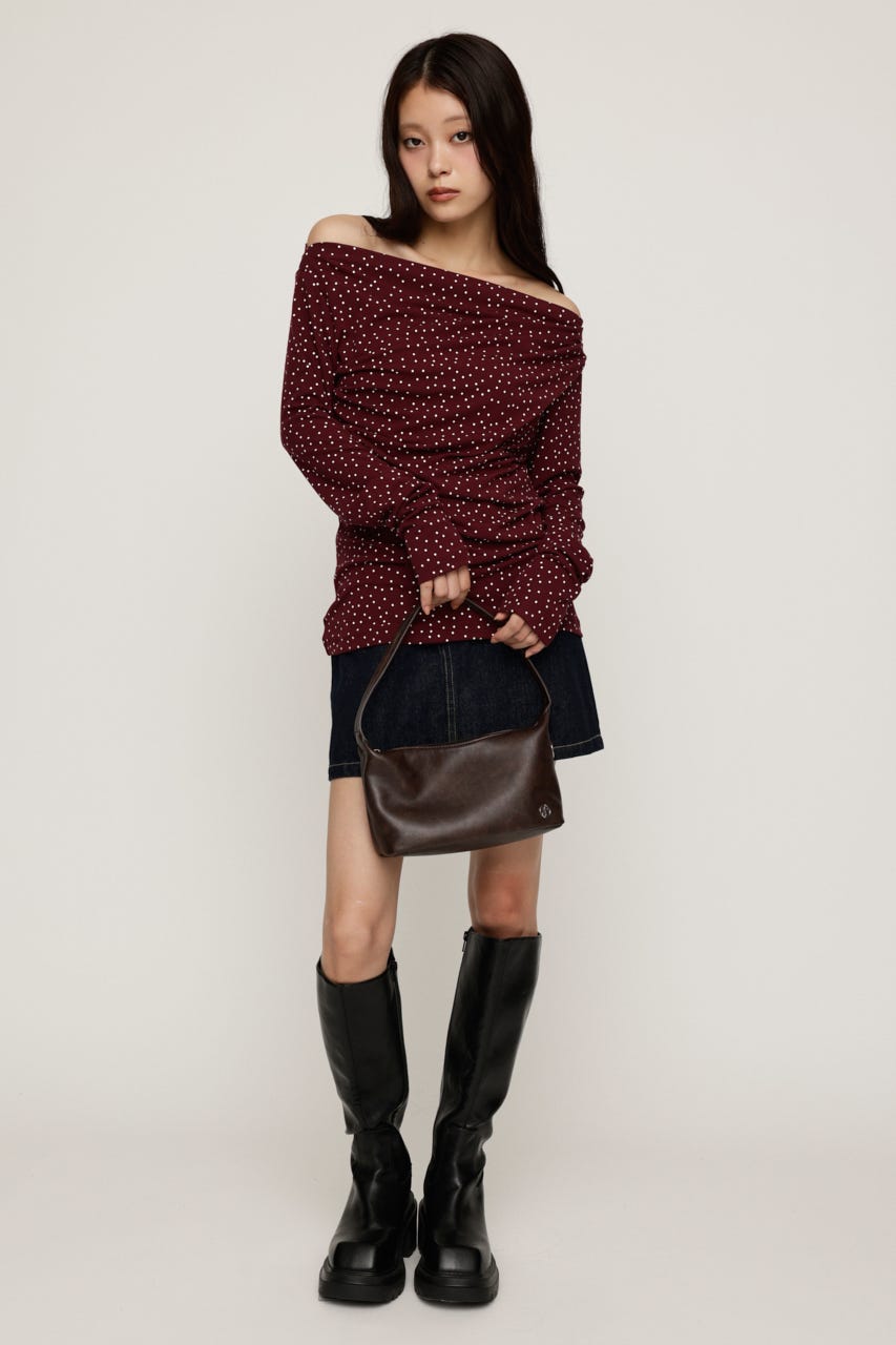 ASYMMETRY OFFSHOULDER トップス M/RED FREE