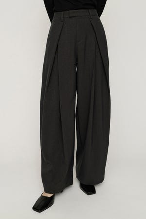 【AW PRE ORDER 第2弾】TUCK WIDE MANNISH SLACKS
