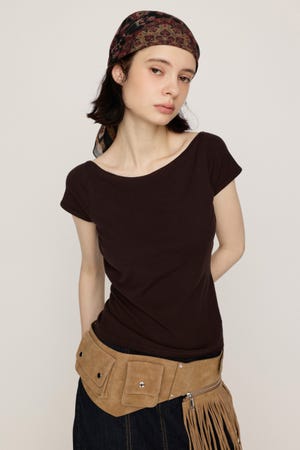 BACK OPEN CHARM トップス