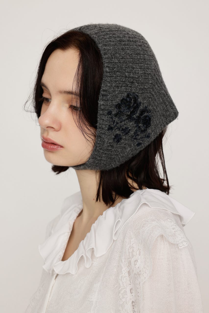 FLOWER EMBROIDERED KNIT スカーフ T.GRY FREE