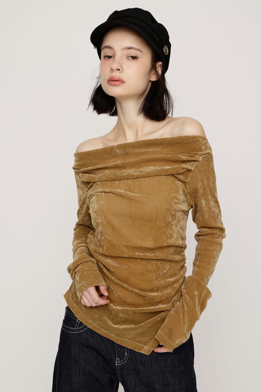 【AW PRE ORDER 第2弾】OFF SHOULDER VELOUR トップス BEG FREE