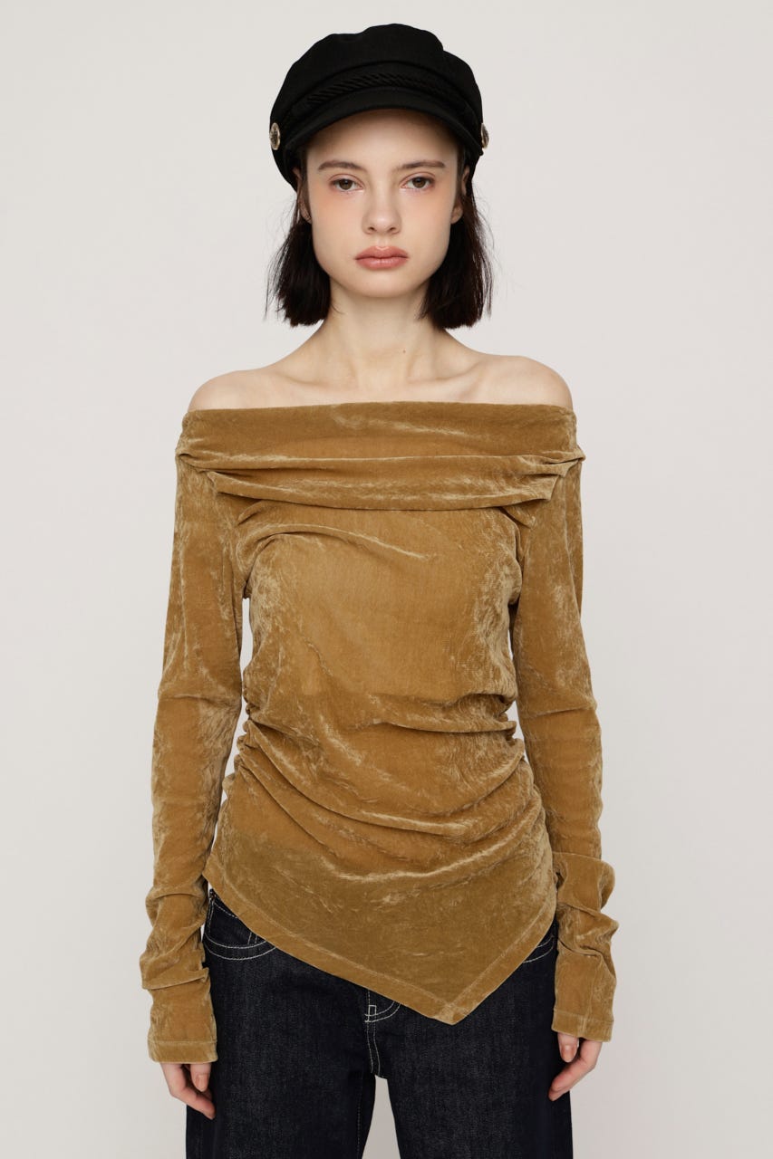 【AW PRE ORDER 第2弾】OFF SHOULDER VELOUR トップス BEG FREE