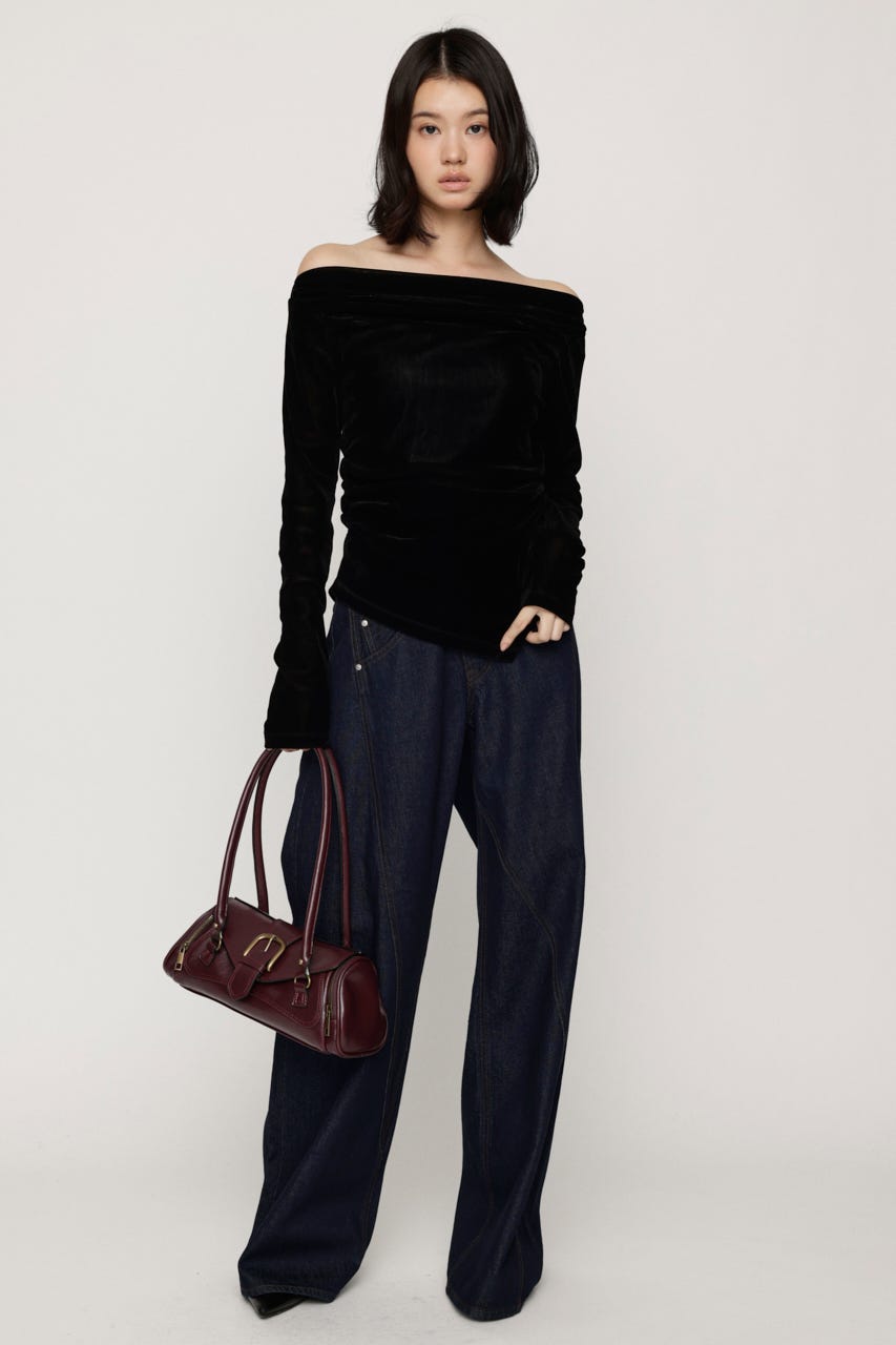【AW PRE ORDER 第2弾】OFF SHOULDER VELOUR トップス BLK FREE