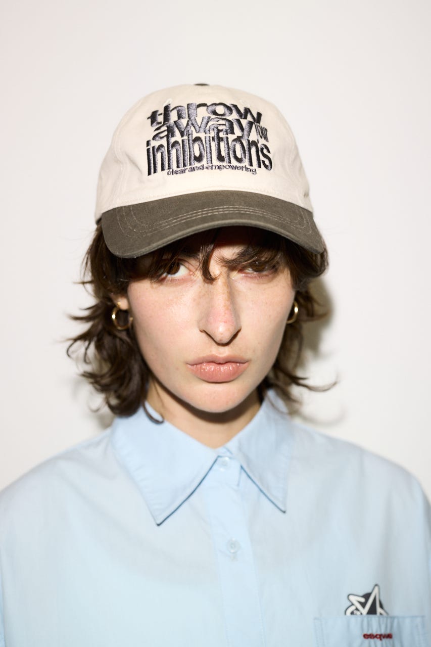 【THROW】ESQWE LOGO キャップ M/BEG FREE