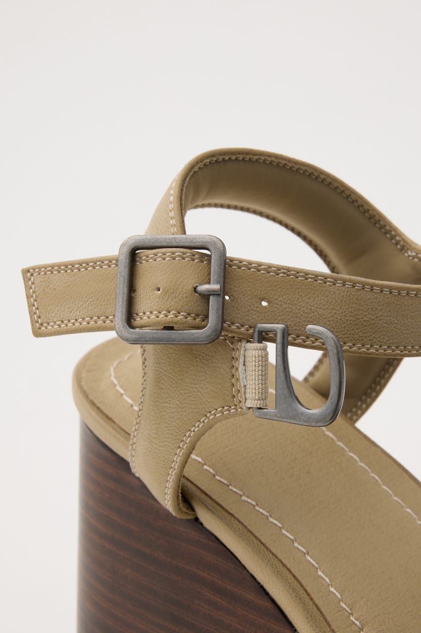 CHUNKY SOLE STUDS サンダル BEG S