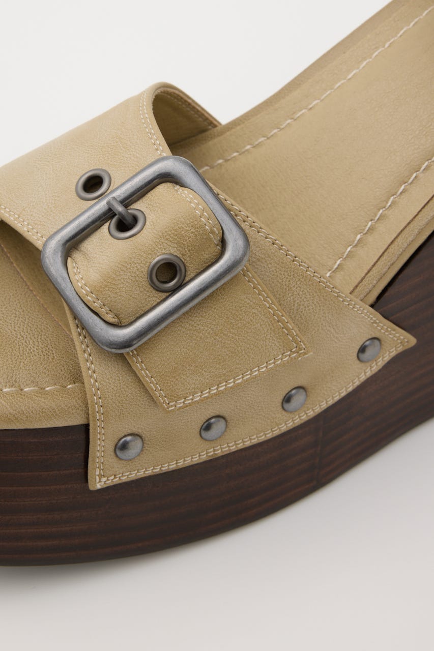 CHUNKY SOLE STUDS サンダル BEG S