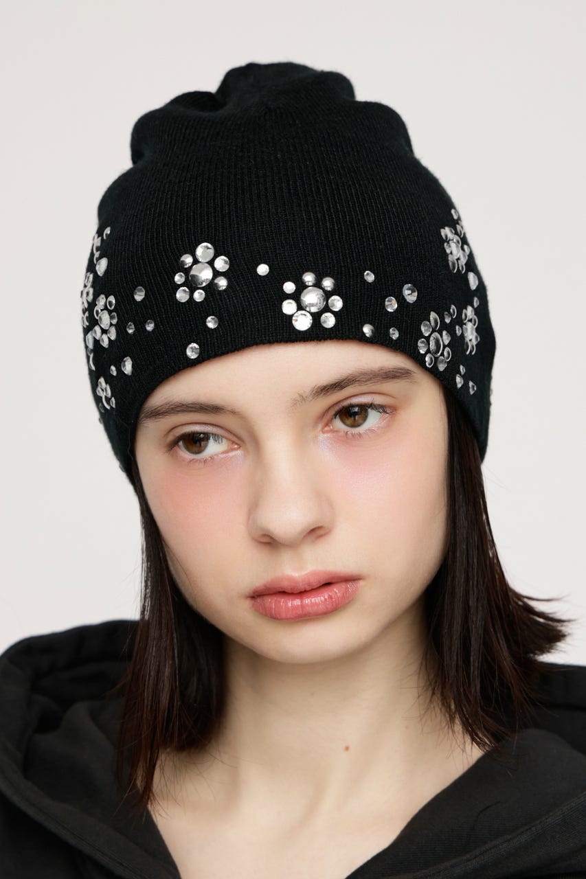 SPARKLE STUDS KNIT BEANIE BLK FREE