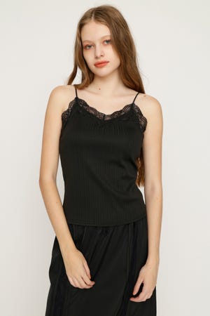 LACE TRIM CUP IN キャミソール