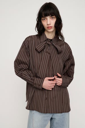 FRONT RIBBON DESIGN シャツ