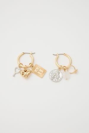 HOOP CHARM ピアス