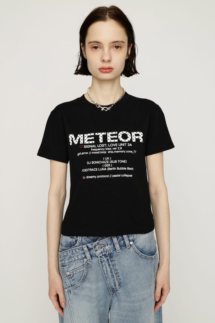 【SNSで話題！】PATTERN LOGO COMPACT Tシャツ BLK FREE