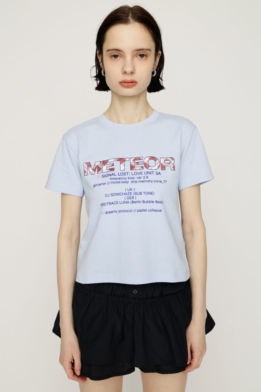 【SNSで話題！】PATTERN LOGO COMPACT Tシャツ L/BLU FREE