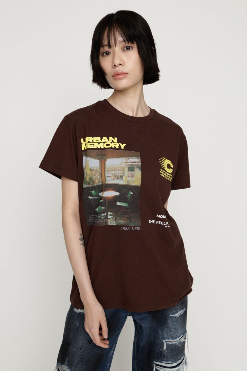 PHOTO LOGO Tシャツ BRN FREE