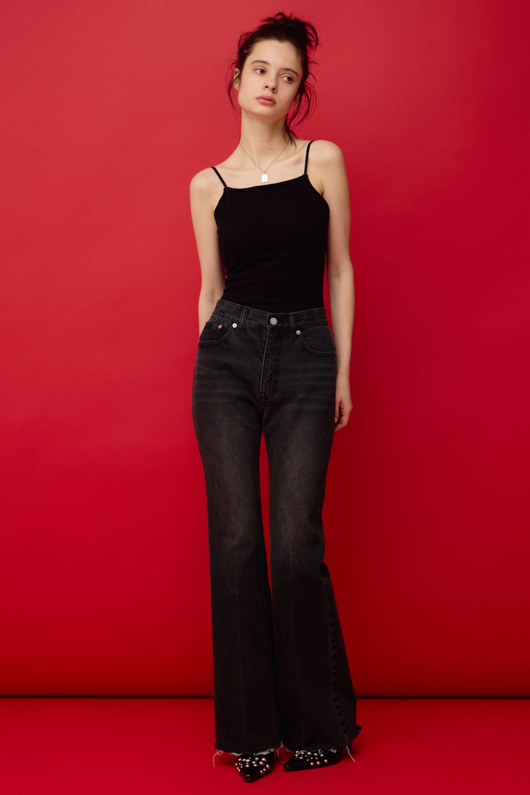 【SNSで話題！】【LIMITED ITEM】J／W SEMI FLARE DENIM パンツ BLK 2