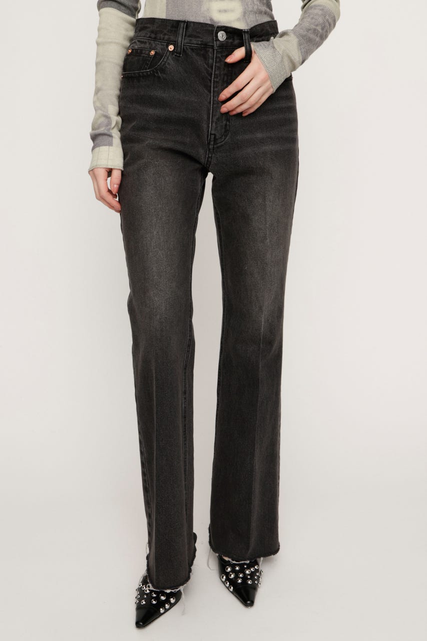 【LIMITED ITEM】J／W SEMI FLARE DENIM パンツ BLK 2