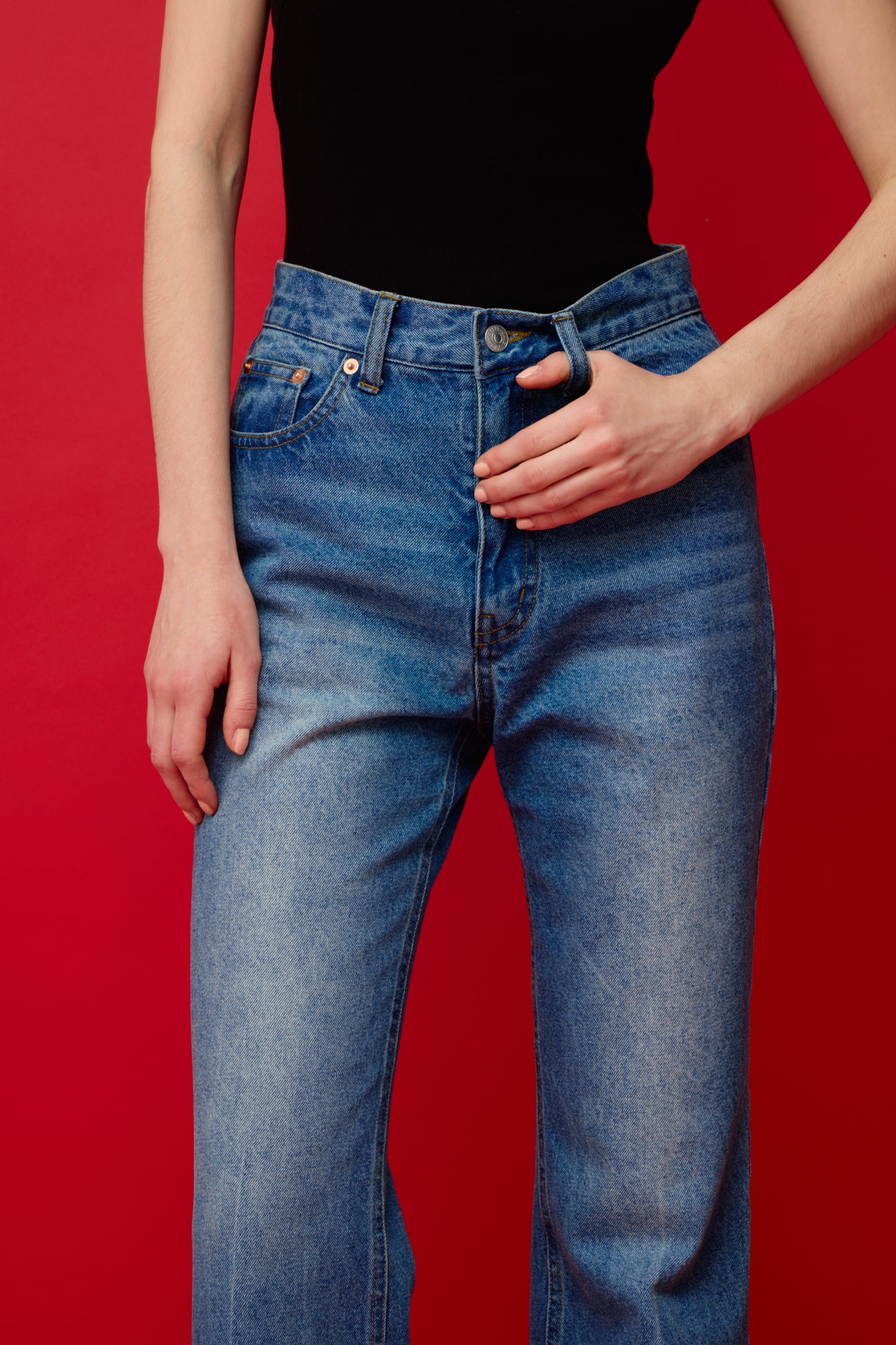 【SNSで話題！】【LIMITED ITEM】J／W SEMI FLARE DENIM パンツ BLU 0