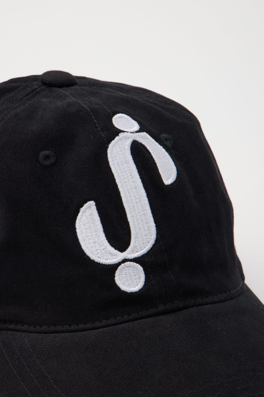 S. LOGO キャップ BLK FREE