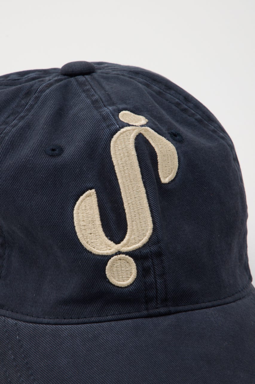 S. LOGO キャップ NVY FREE